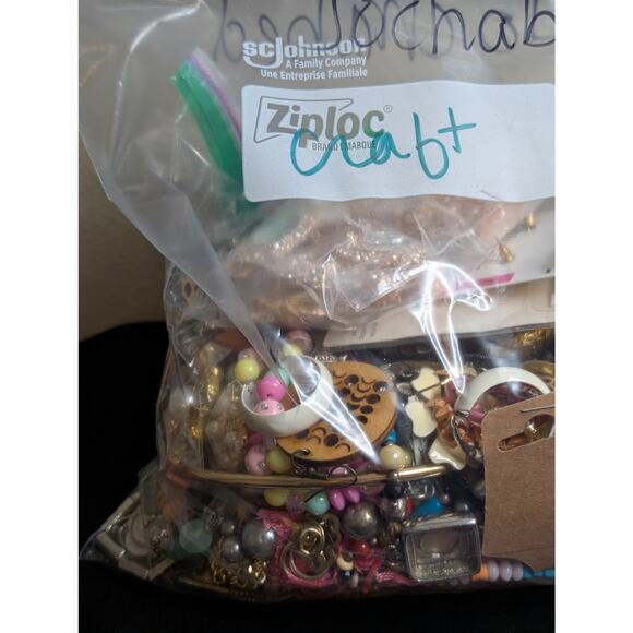 Jewelry Lot Jochabed Repurpose Bag 4 Plus Lbs Beads/Craft/Repurpose Pieces - Picture 7 of 8